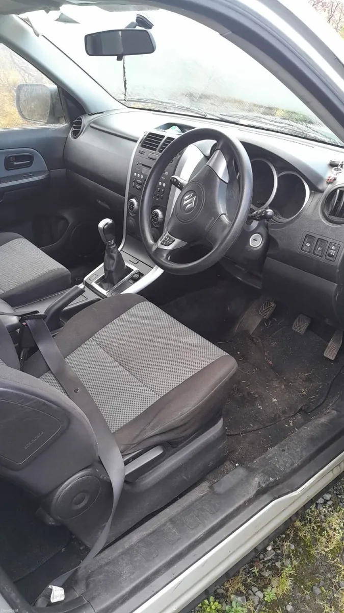 Suzuki Grand Vitara 2006 - Image 4