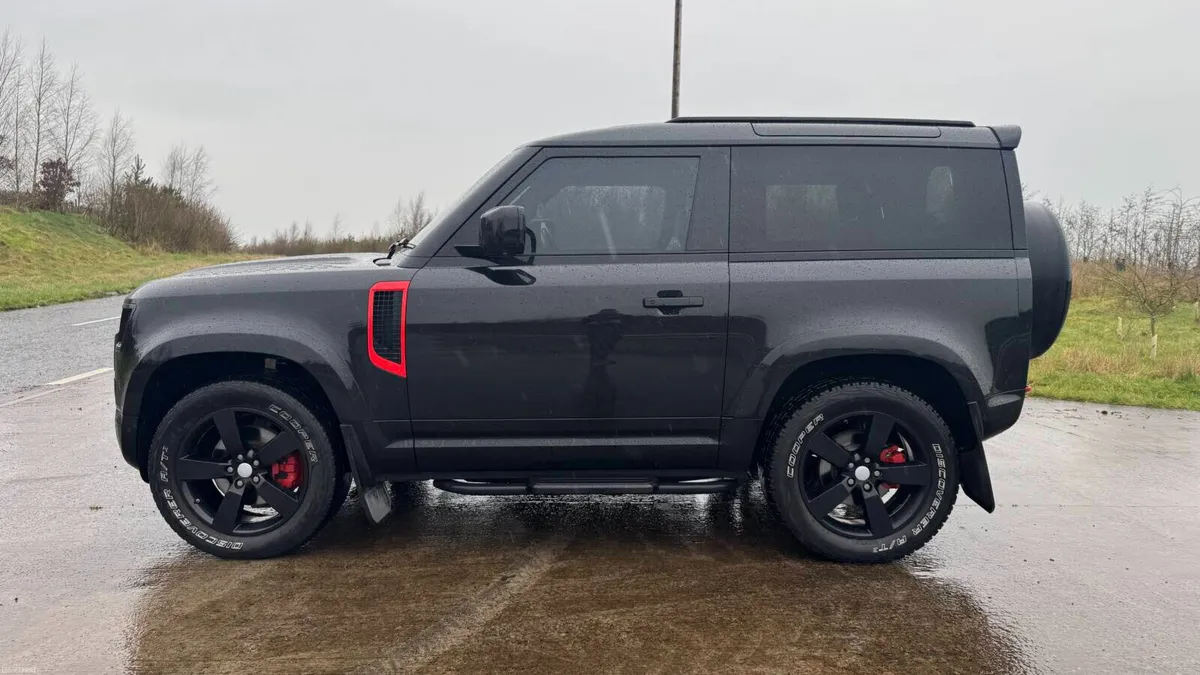 2022 Land Rover Defender 3.0 D250 XS Edition 90 - Image 4