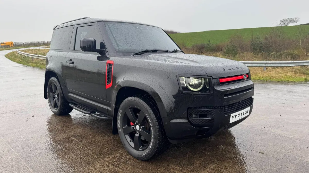 2022 Land Rover Defender 3.0 D250 XS Edition 90 - Image 2