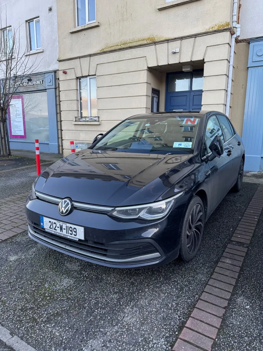 212 VW Golf Style - Image 1