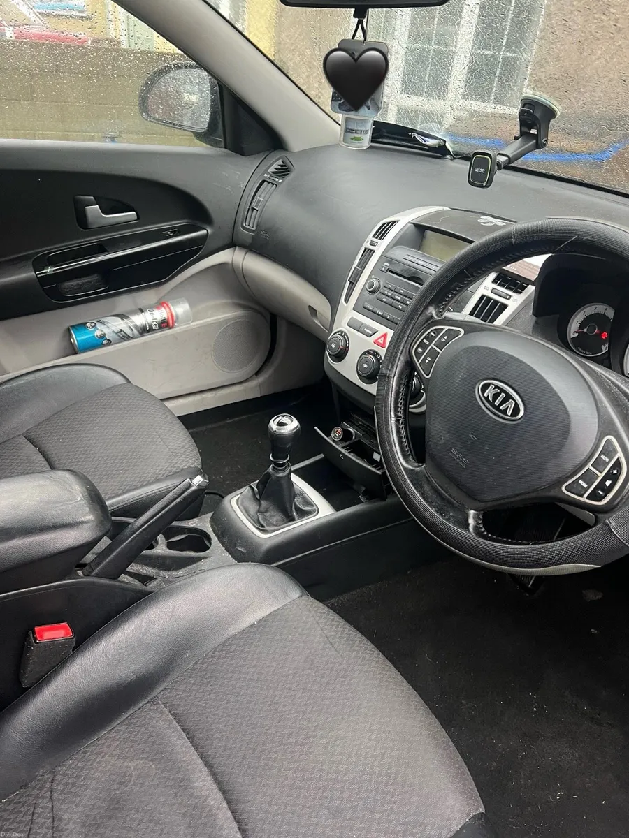 Kia Ceed 2008 - Image 4