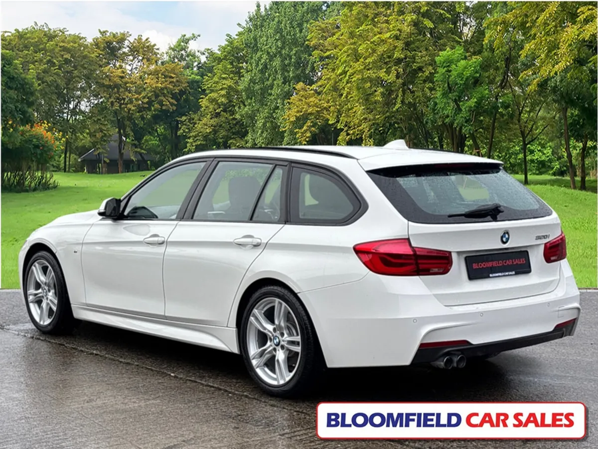 BMW 3-Series 320i MSPORT , AUTO // PRISTINE - Image 5