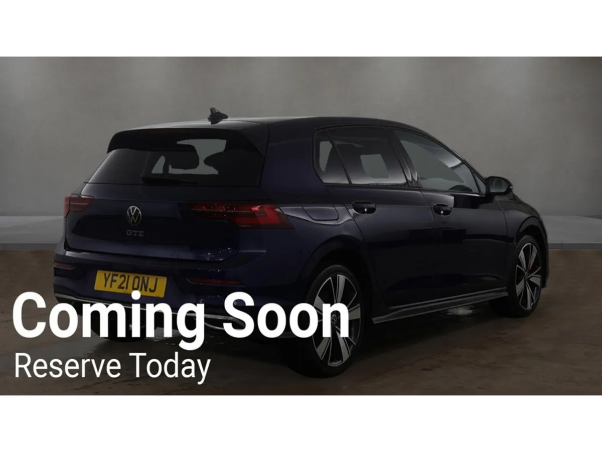 Volkswagen Golf GTE S-A DSG - Image 4