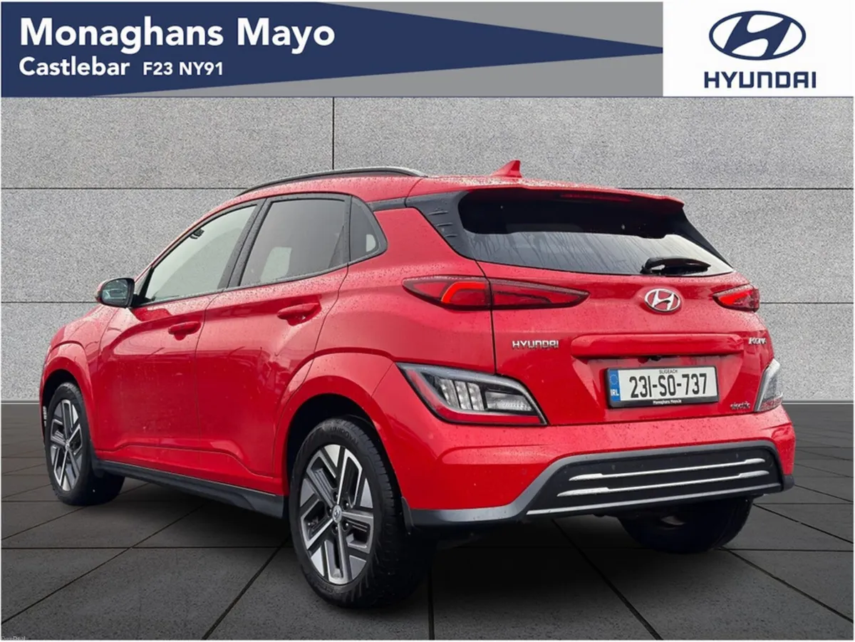 Hyundai KONA KAUAI PREMIUM 64KWH 5DR AUTO - Image 3