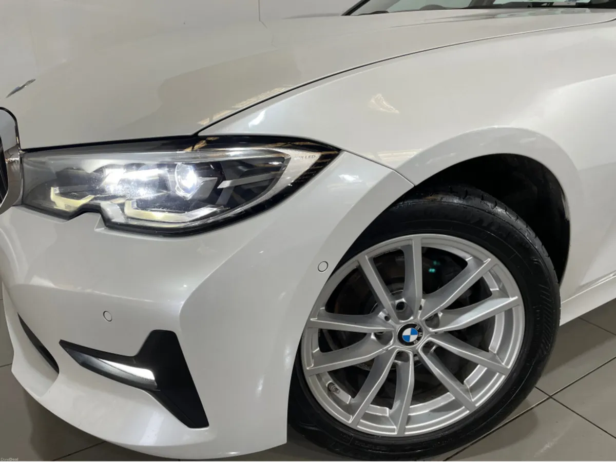 BMW 3-Series DIESEL 4DR AUTO SE FULL SERVICE HISTO - Image 4