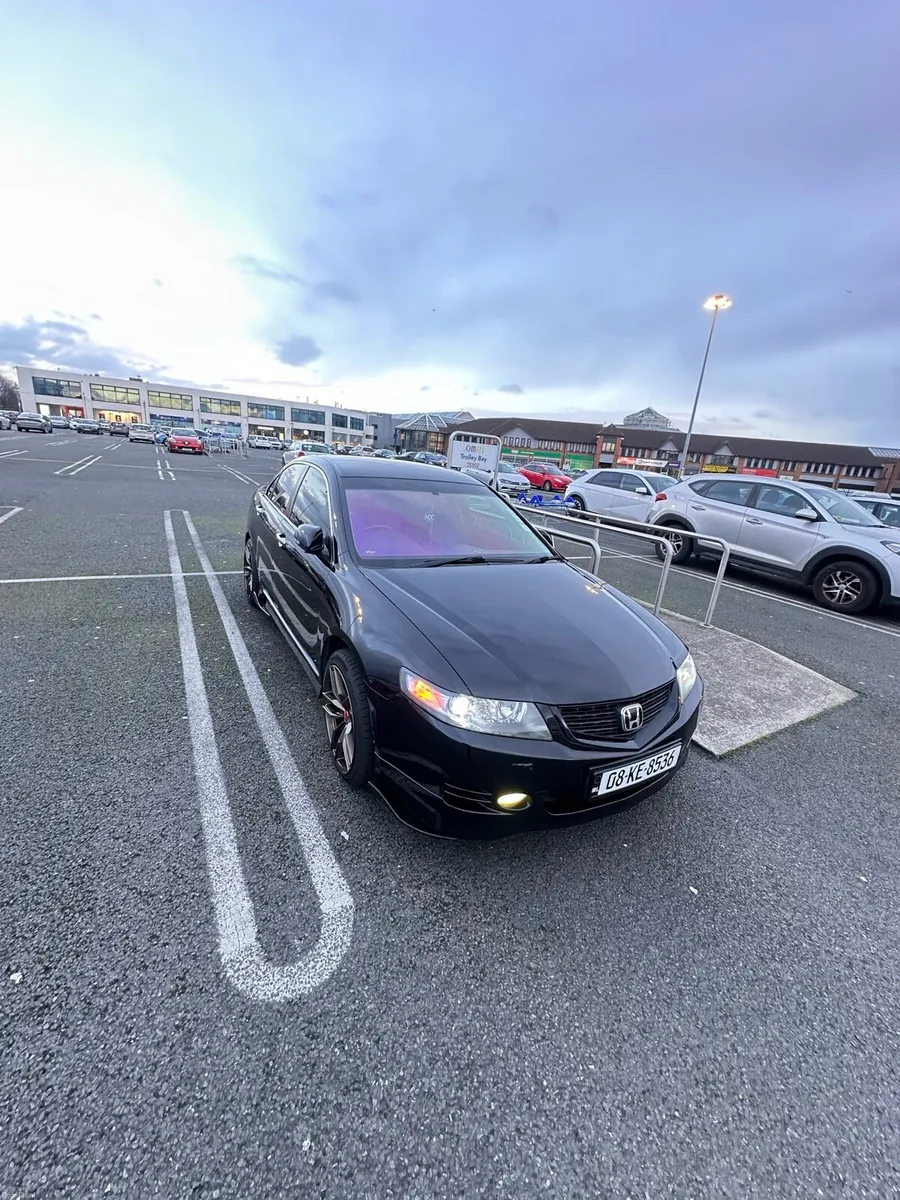 Honda Accord 2.0L TypeS Manual - Image 4