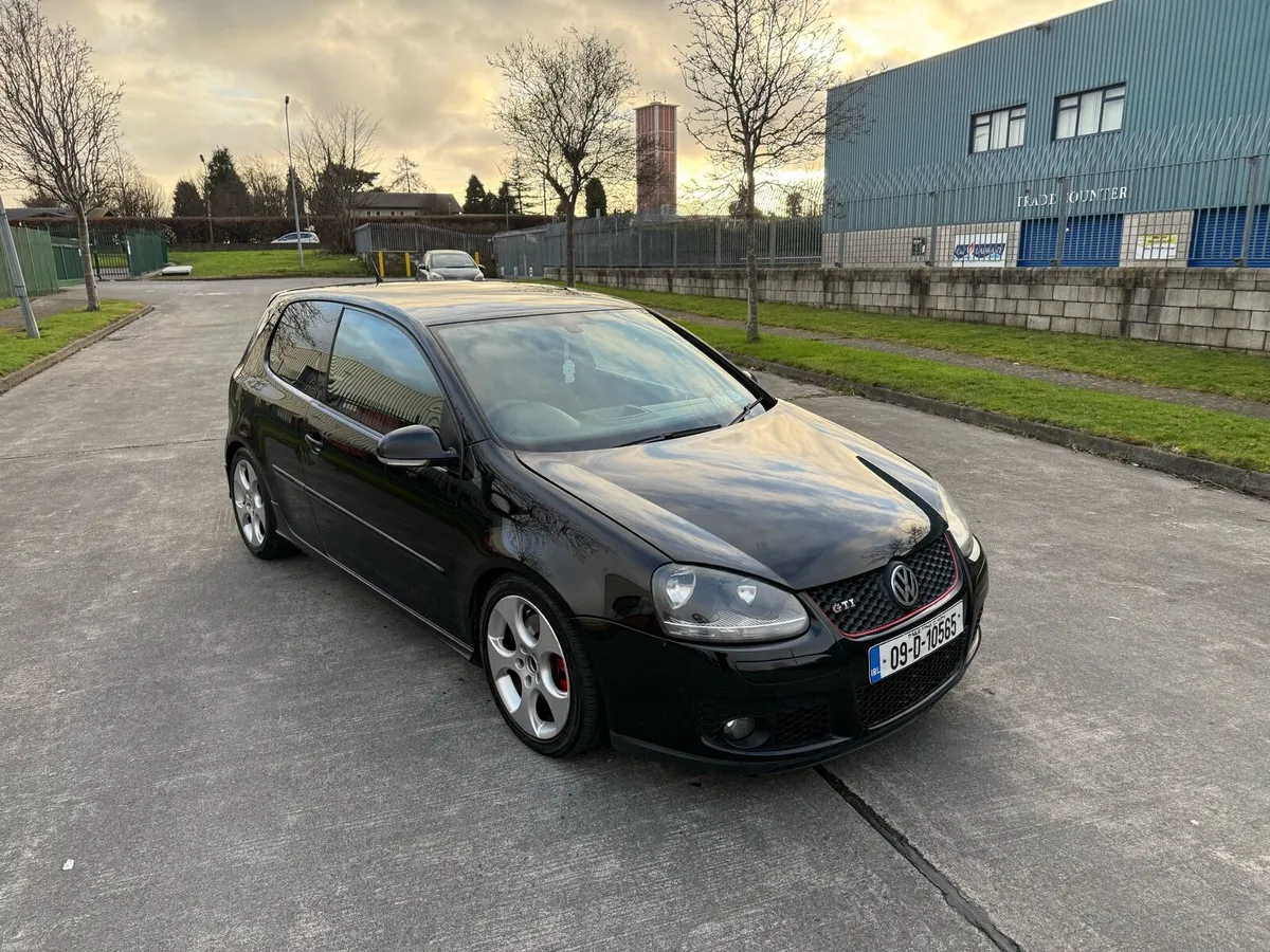 Volkswagen Golf Gti 2009 - Image 2