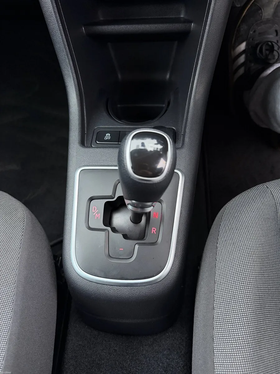 Volkswagen up Automatic - Image 2