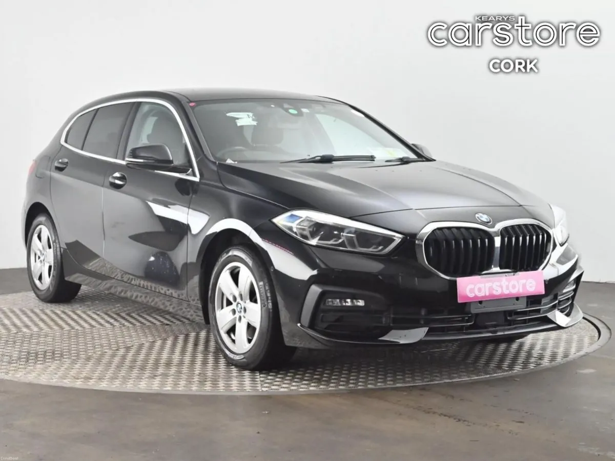 BMW 1-Series 116i Auto - Image 1