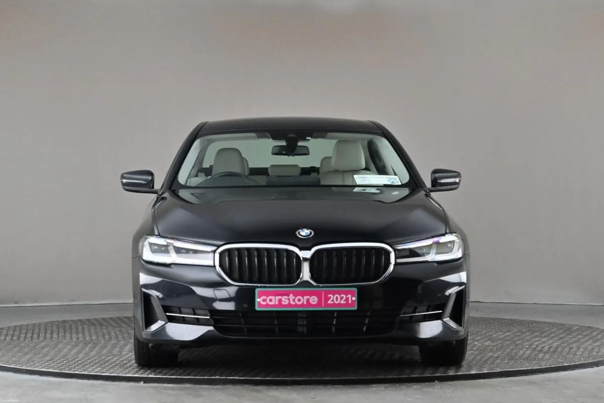 BMW 5-Series 520D 5SSA **BEIGE LEATHER** - Image 2
