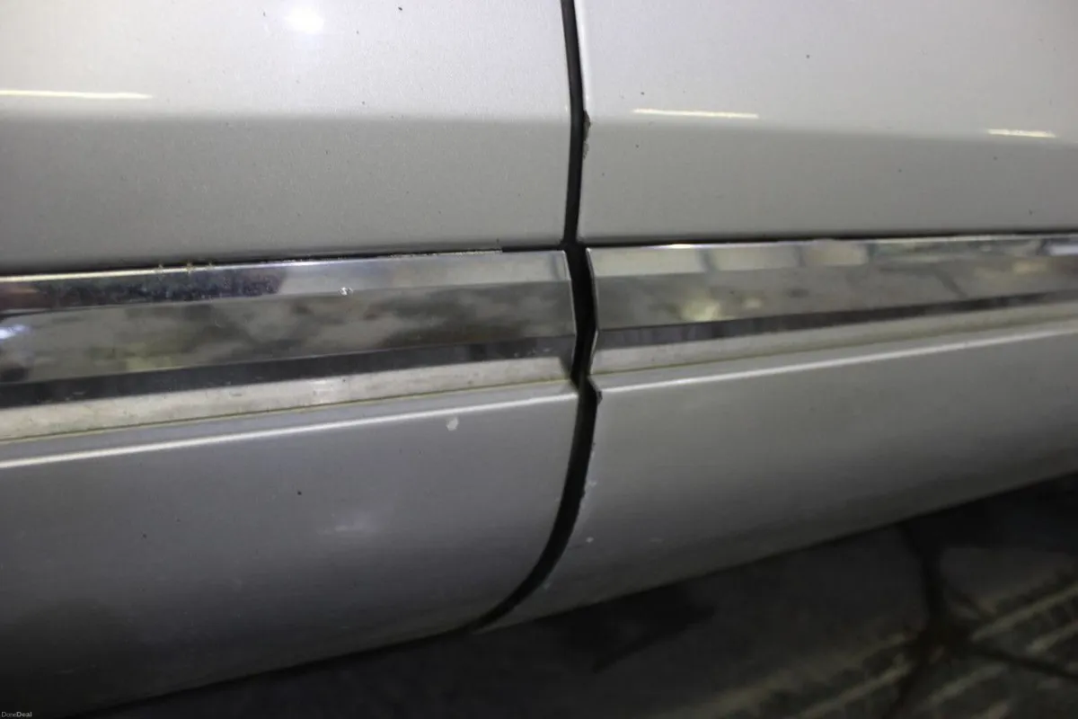 Volkswagen Touareg TOUAREG CV 3.0 TDI 262BHP  V6 5 - Image 4