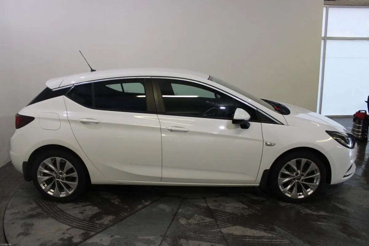 Opel Astra 1.6CDTi (110PS) SC - TENDER 10 - Image 4