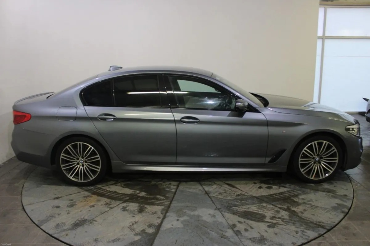 BMW 5-Series 520d M Sport Auto - TENDER 8 - Image 4