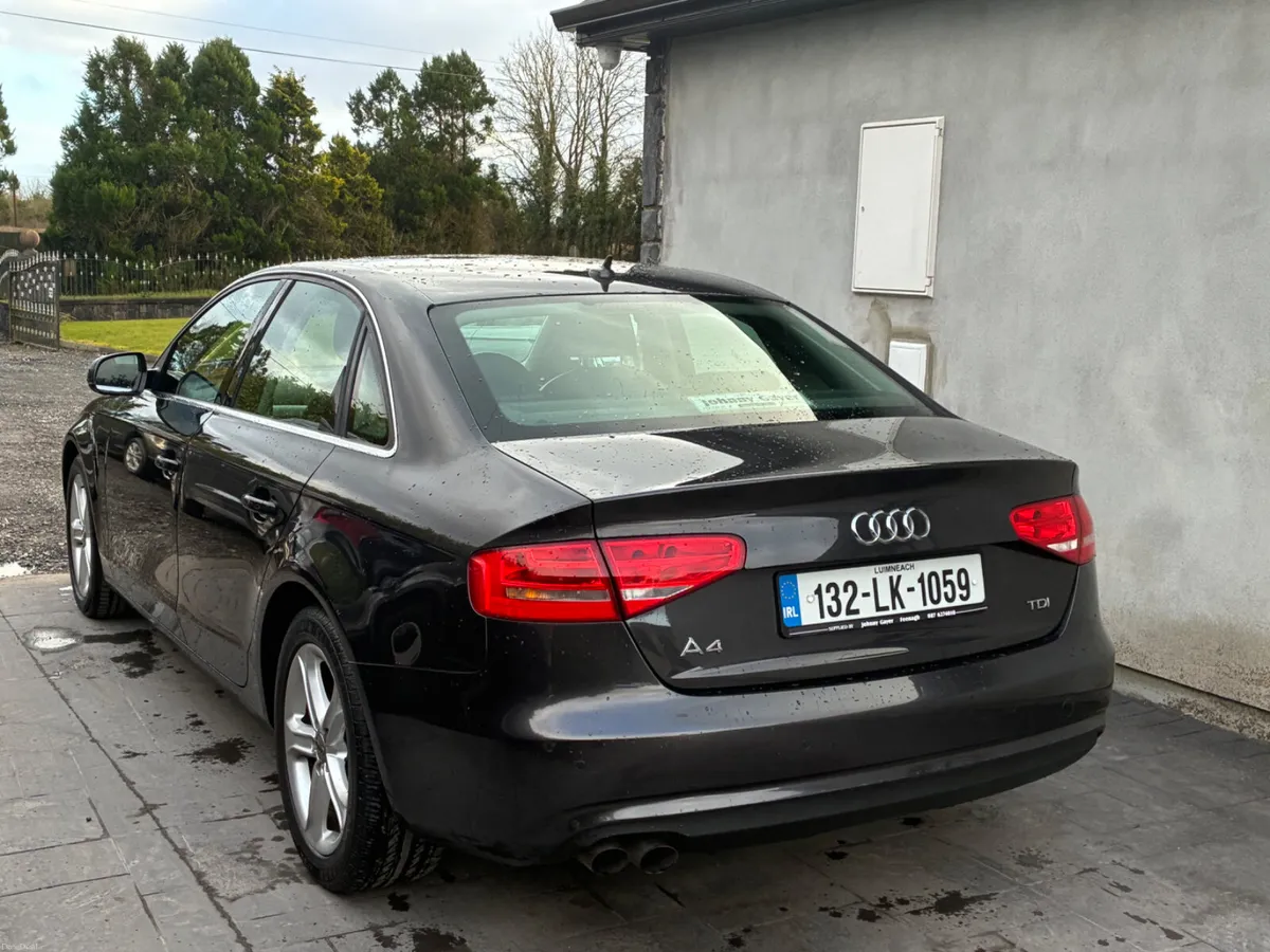 Audi A4 2013 - Image 4