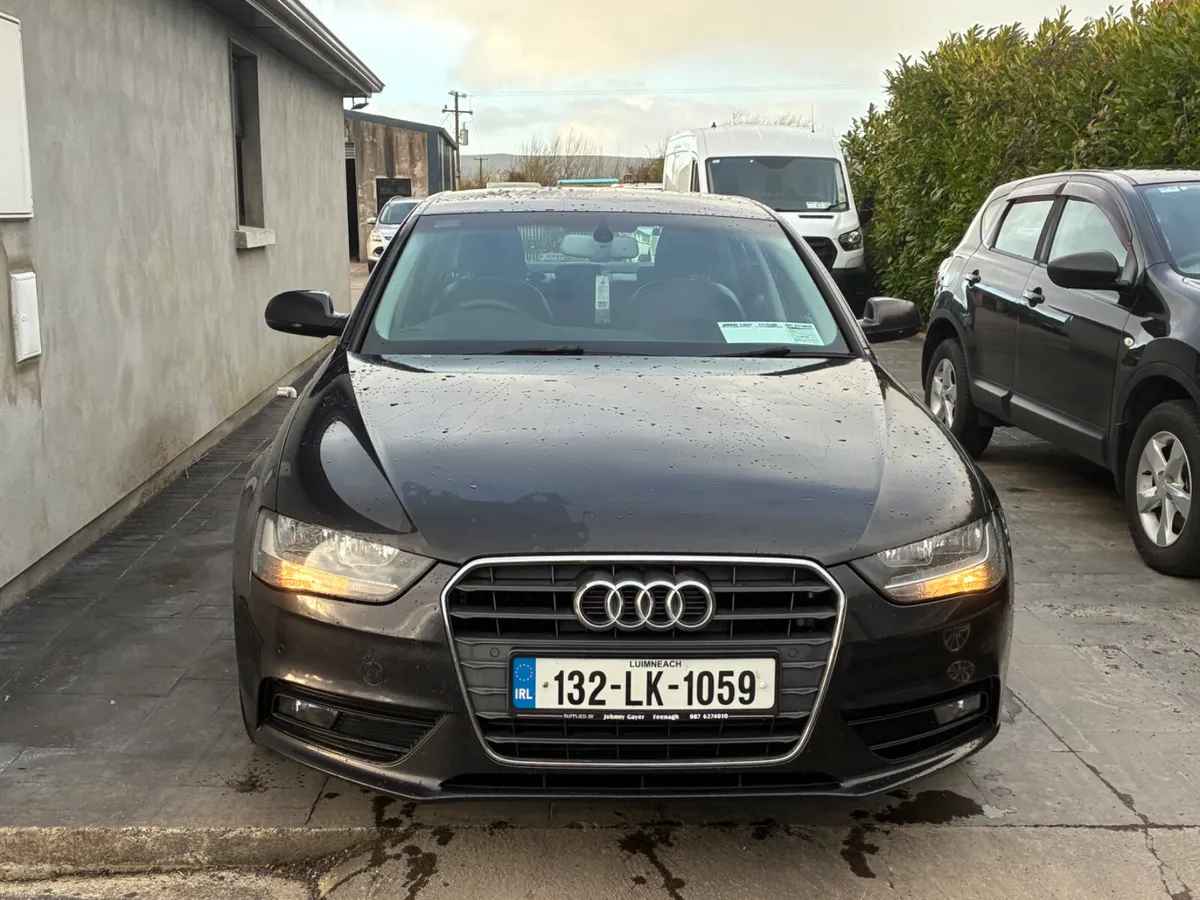 Audi A4 2013 - Image 2