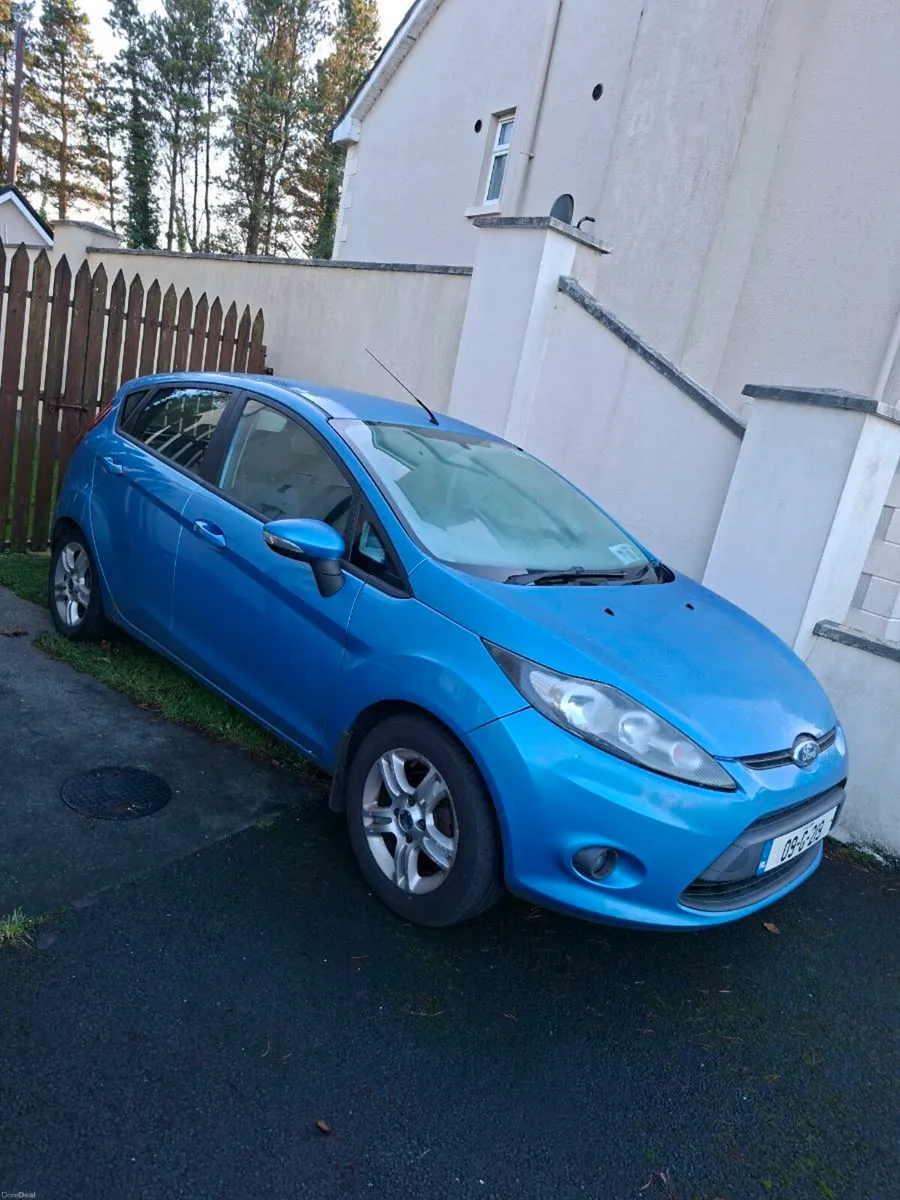 Ford Fiesta - Image 1