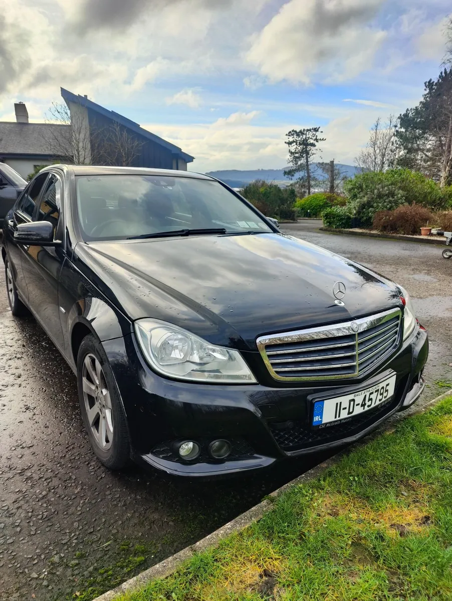 Mercedes-Benz C-Class 2011 - Image 1