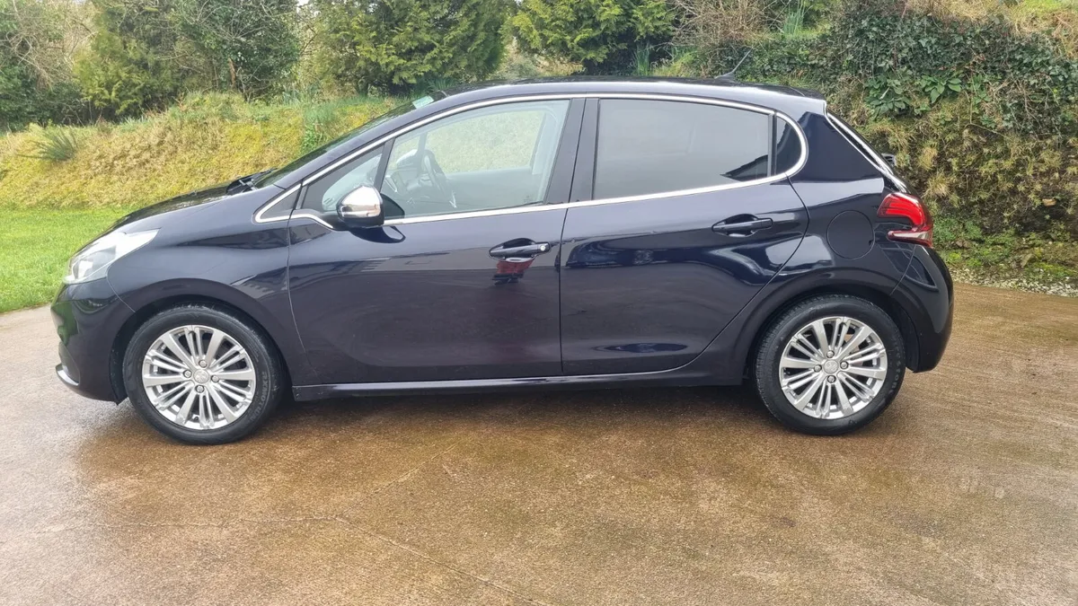 2018 PEUGEOT 208 LOW 63,000 KM IMMACULATE - Image 2