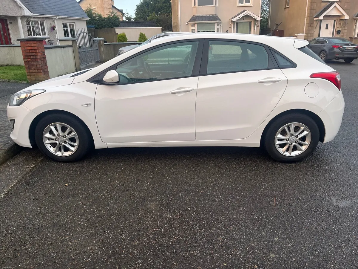 Hyundai i30 2013 - Image 1