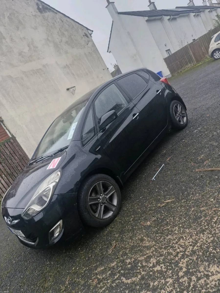 Price 3500e Hyundai ix20 - Image 4