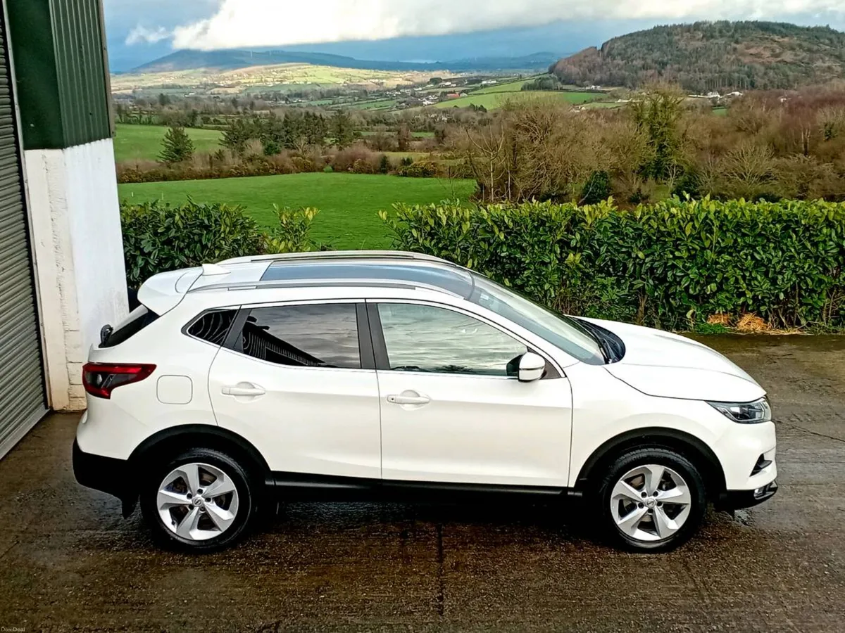 172 NISSAN QASHQAI ☆€13, 495☆ ONLY 140KMS ☆ - Image 2