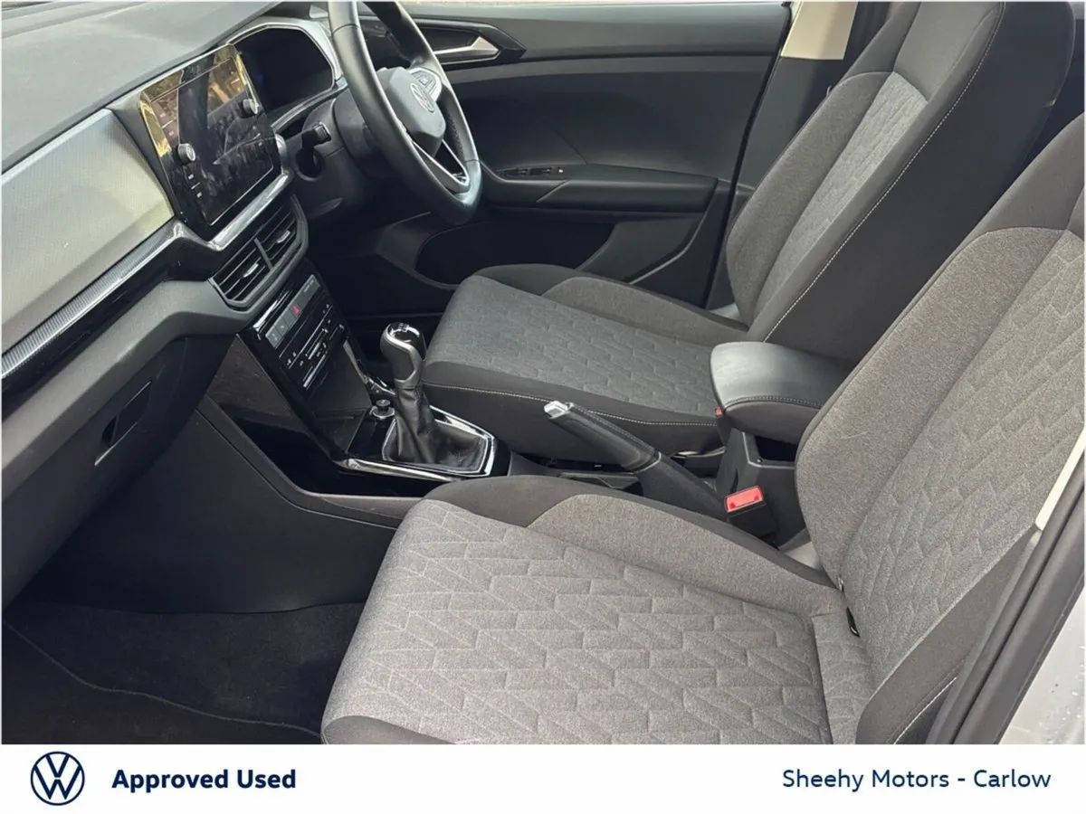 Volkswagen T-Cross 1.0TSI LIFE 5DR - Image 4