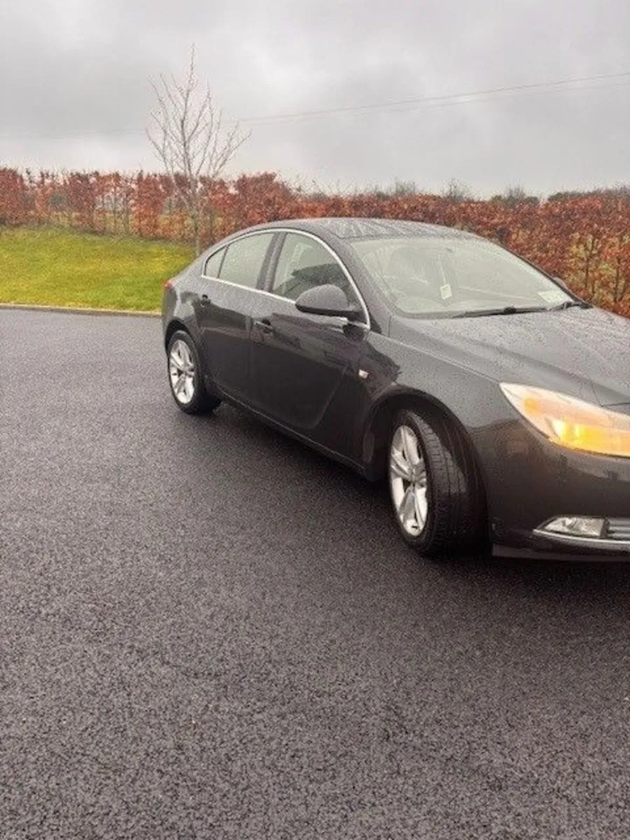 Vauxhall Insignia 2012 - Image 2
