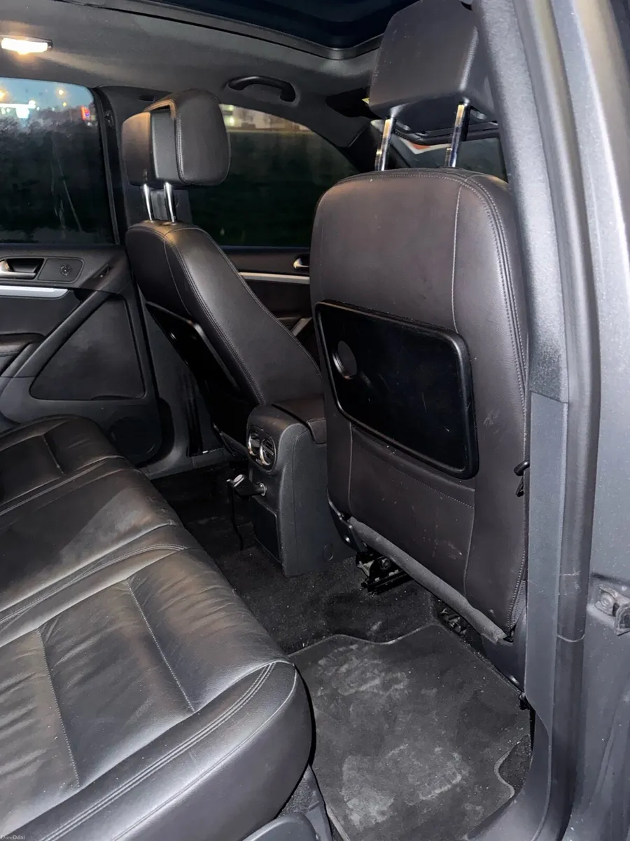 Volkswagen Tiguan R-Line - Image 4