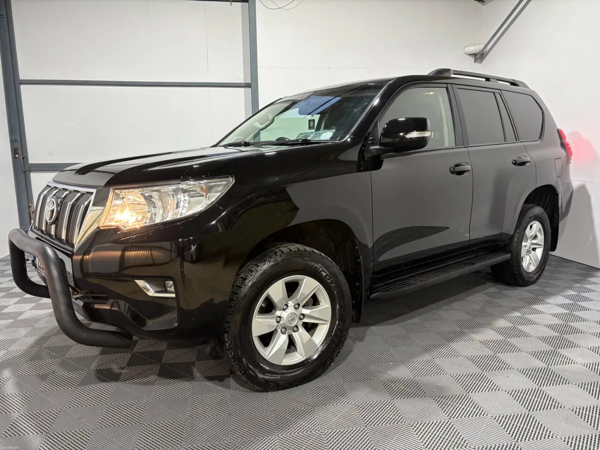 2022 Toyota Landcruiser Commercial LWB 2.8 Manual - Image 3