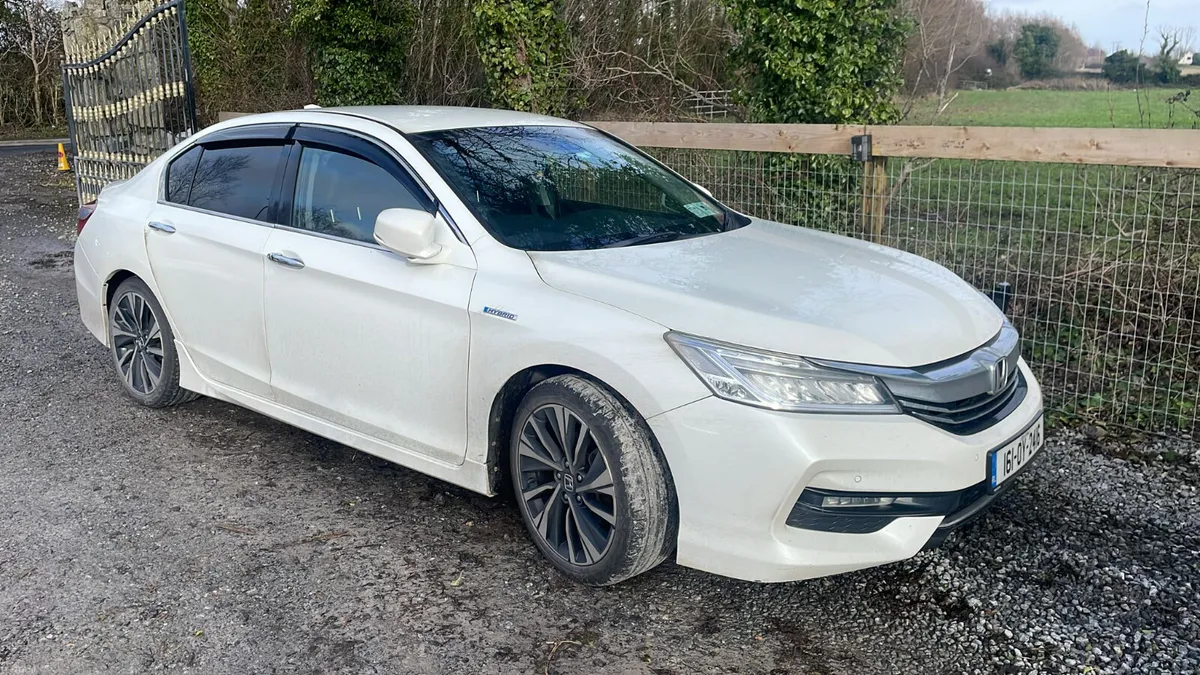 €10900 Honda Accord 2016 automatic.  Hybrid €10900 - Image 3