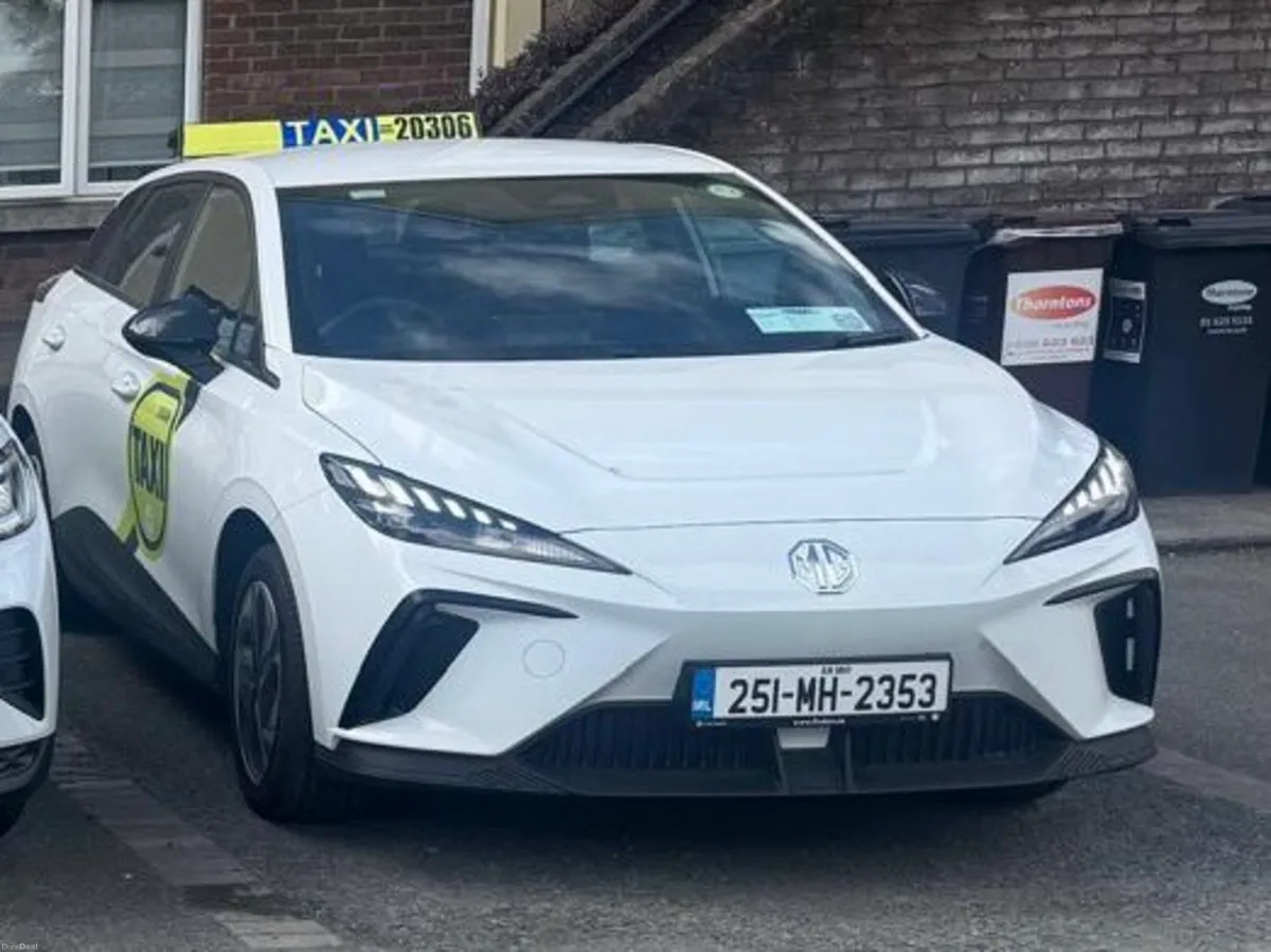 *Long Range 64kw MG4