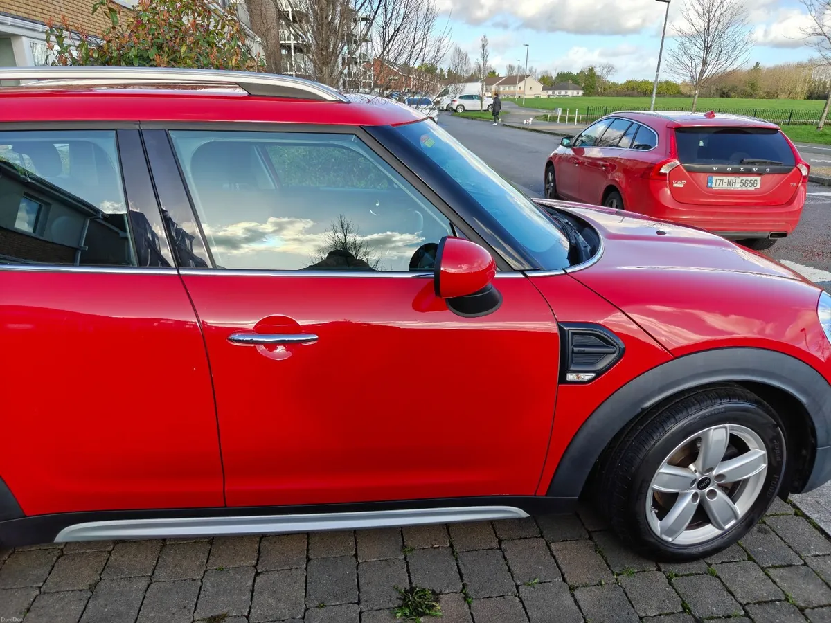 Mini Countryman 2018 - Image 4