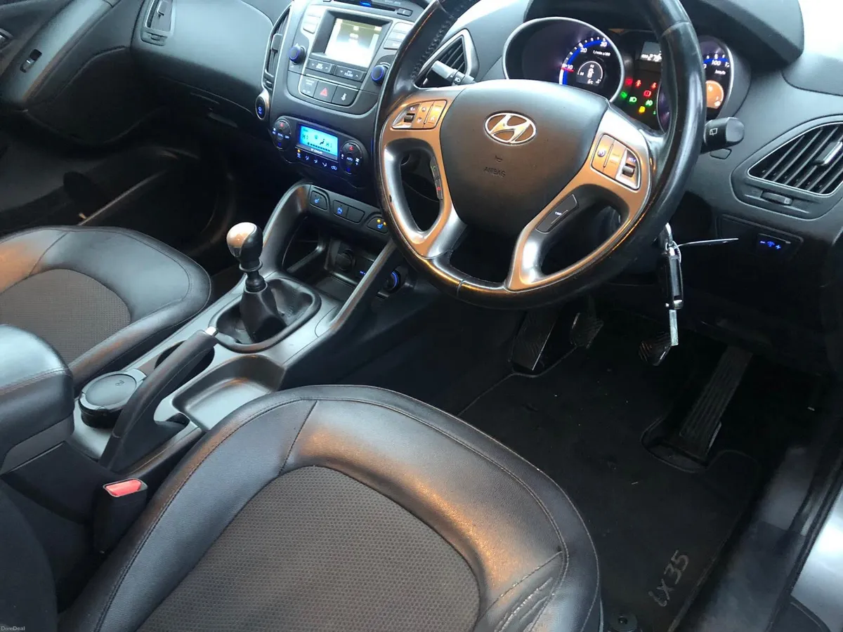 HYUNDAI iX35 LIMITED EDITION NCT 27/_TAX6/26 - Image 1