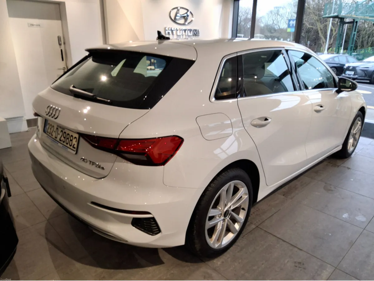 Audi A3 SPORT 40 TFSI E ** PLUG IN HYBRID ** Full - Image 2