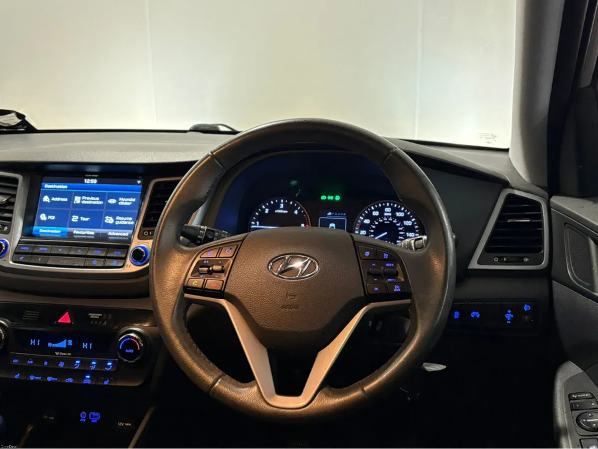 Hyundai Tucson 1.7 CRDI SE NAV BL/DR 5 5DR - Image 4