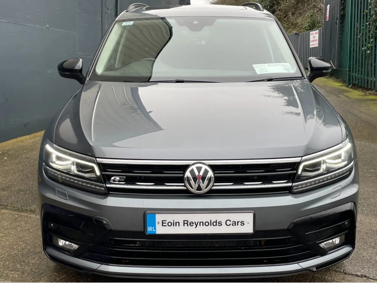 Volkswagen Tiguan ALLSPACE R-LINE 7 SEAT 2.0 TDI A - Image 3