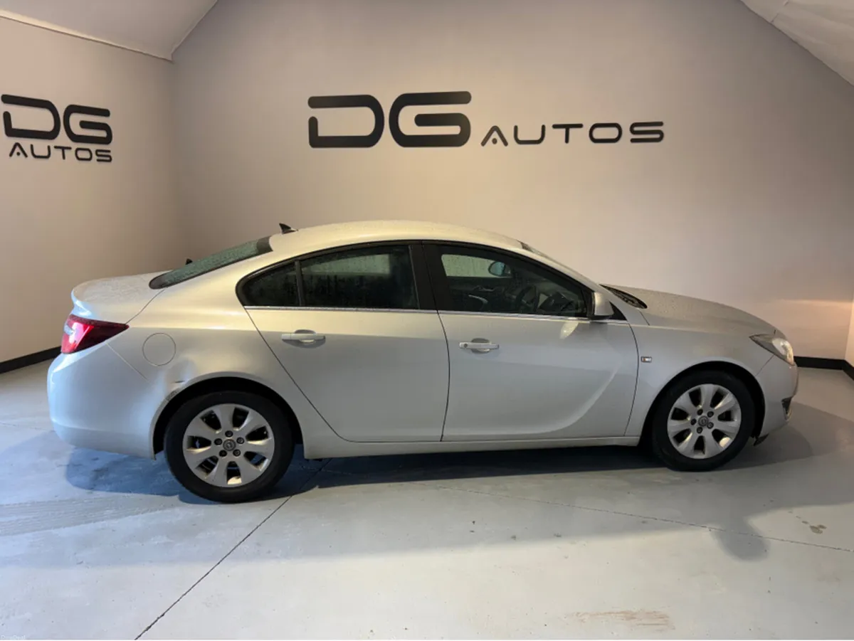 Opel Insignia SC 1.6 CDTI 136PS - Driving great - Image 2