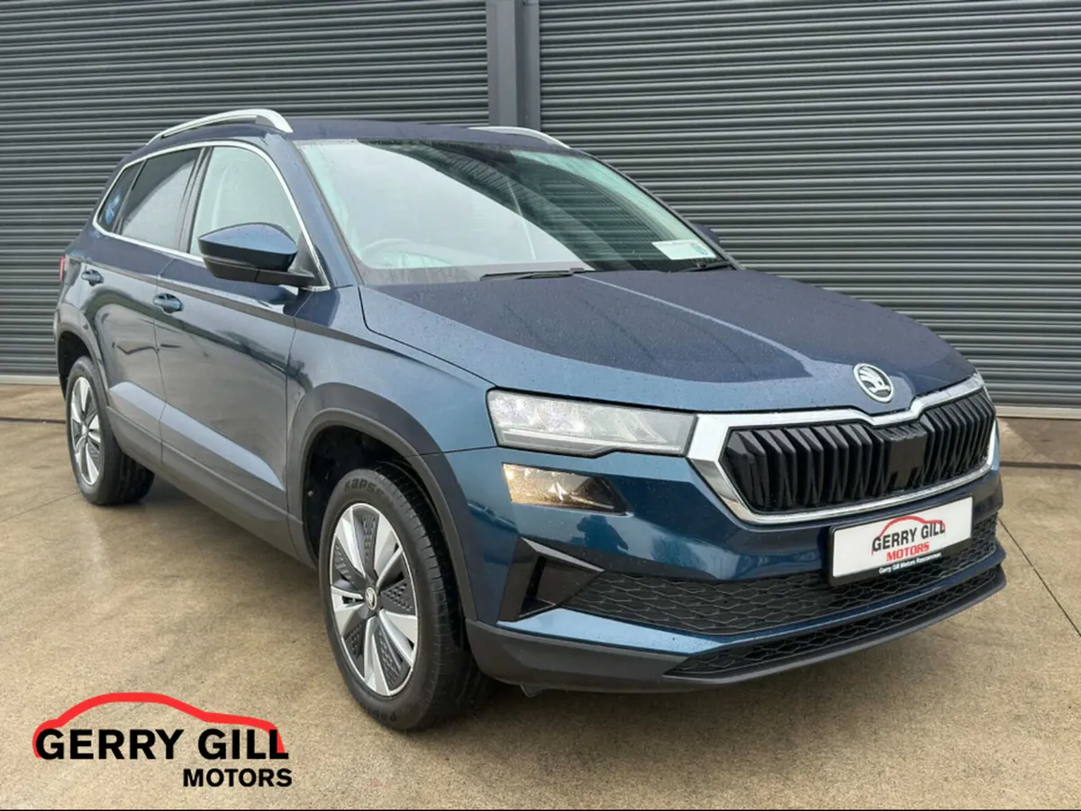 Skoda Karoq AMBITION 2.0 TDI 115HP 5 5DR - Image 1