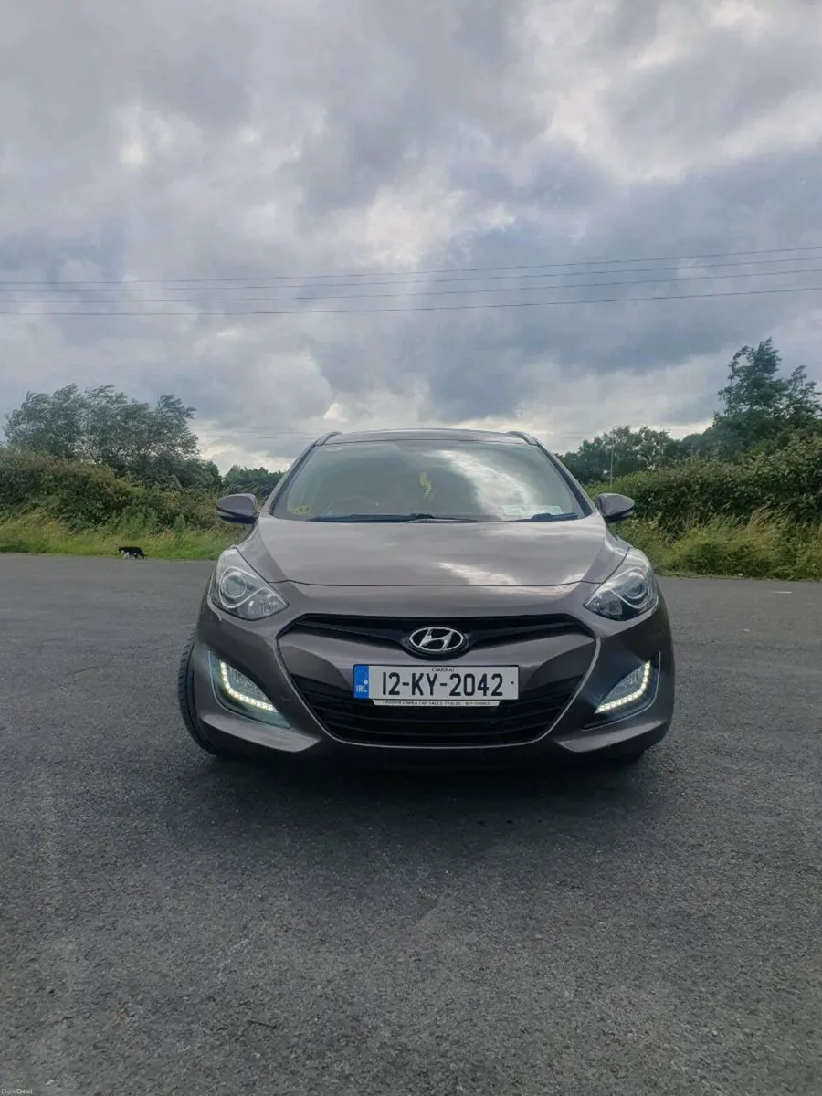 HYUNDAI I30 - Image 2