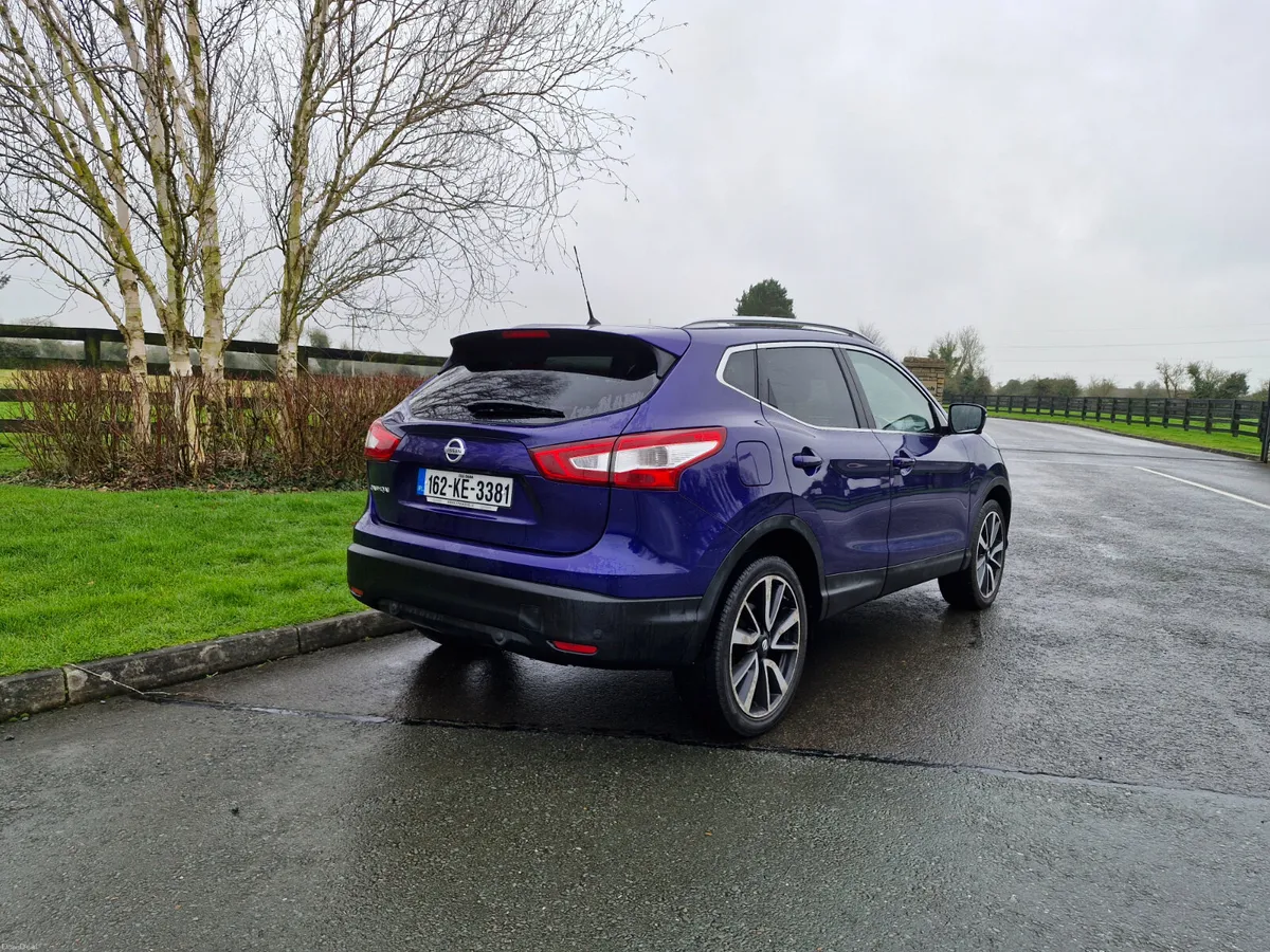 Nissan Qashqai Diesel (NCT TESTED AND TAXED)!!! - Image 3
