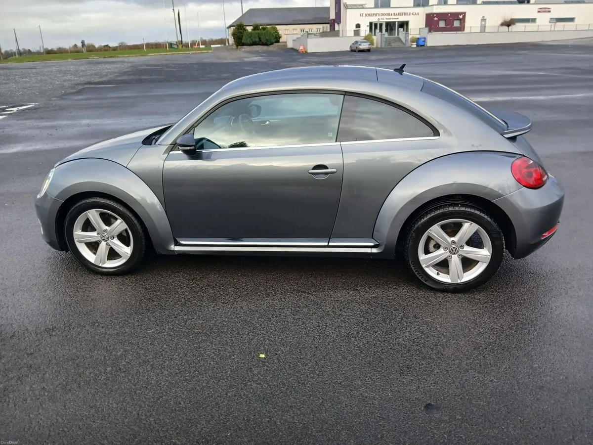 Volkswagen Beetle 2013 2,0 sport test and tax - Image 3