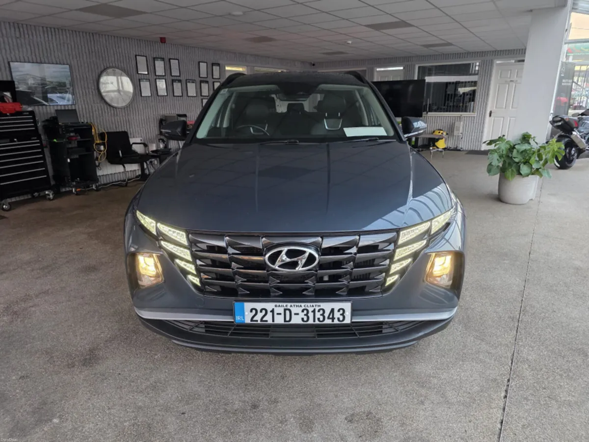 Hyundai Tucson IX35 EXECUTIVE 5DR - Image 3