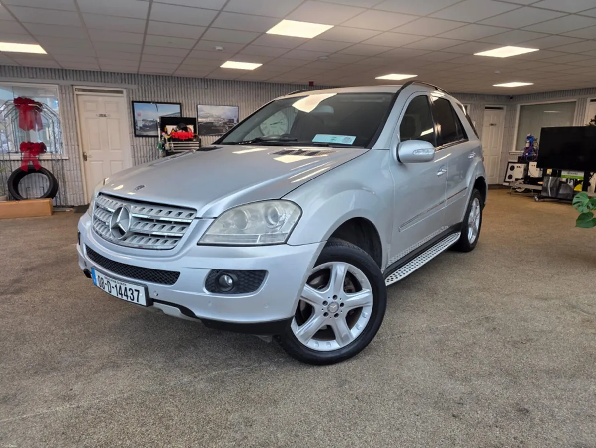 Mercedes-Benz M-Class CDI 5DR A 4DR - Image 2
