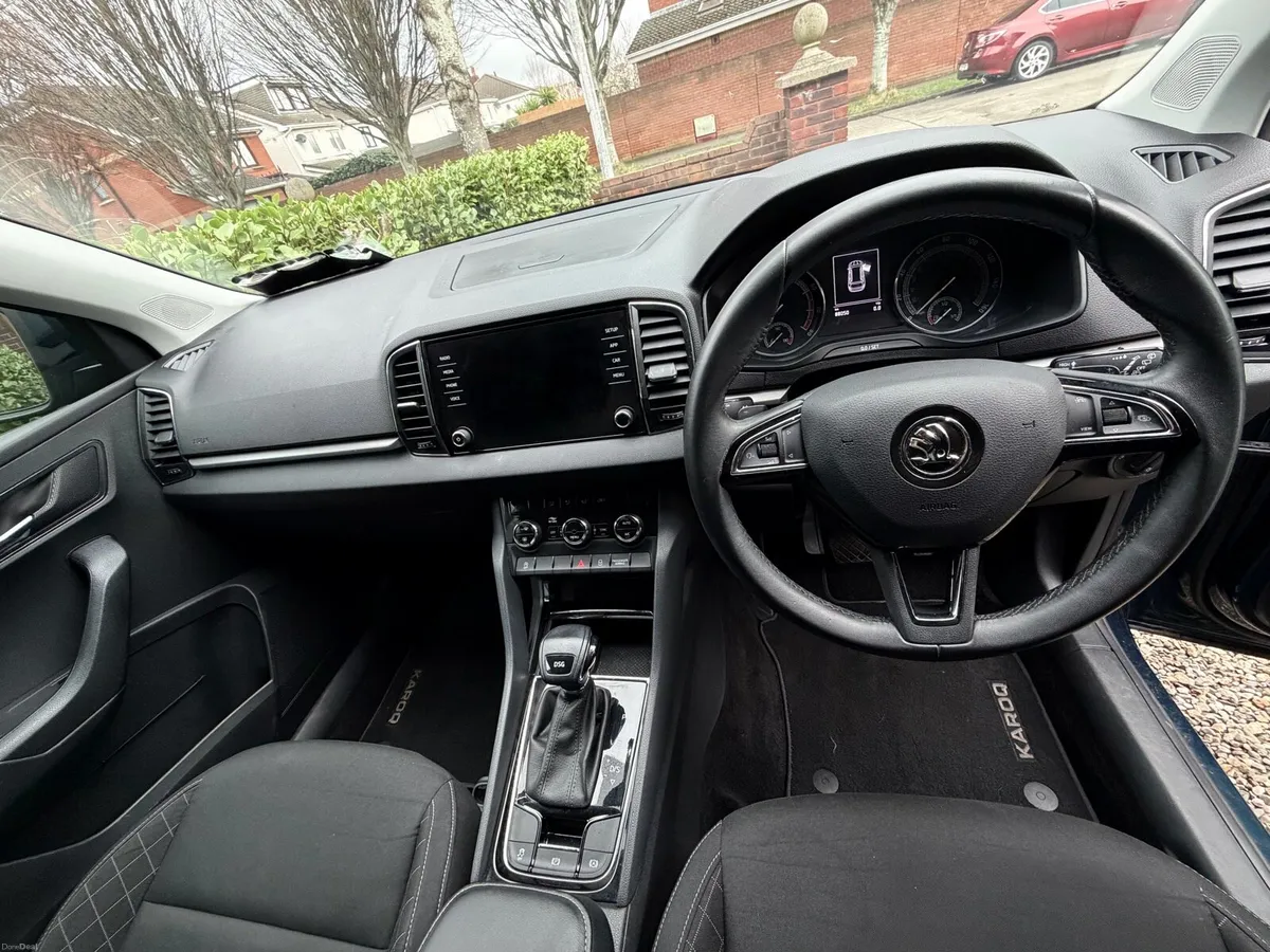Skoda Karoq 1.5 TSI SE DSG AUTOMATIC 150BHP - Image 3