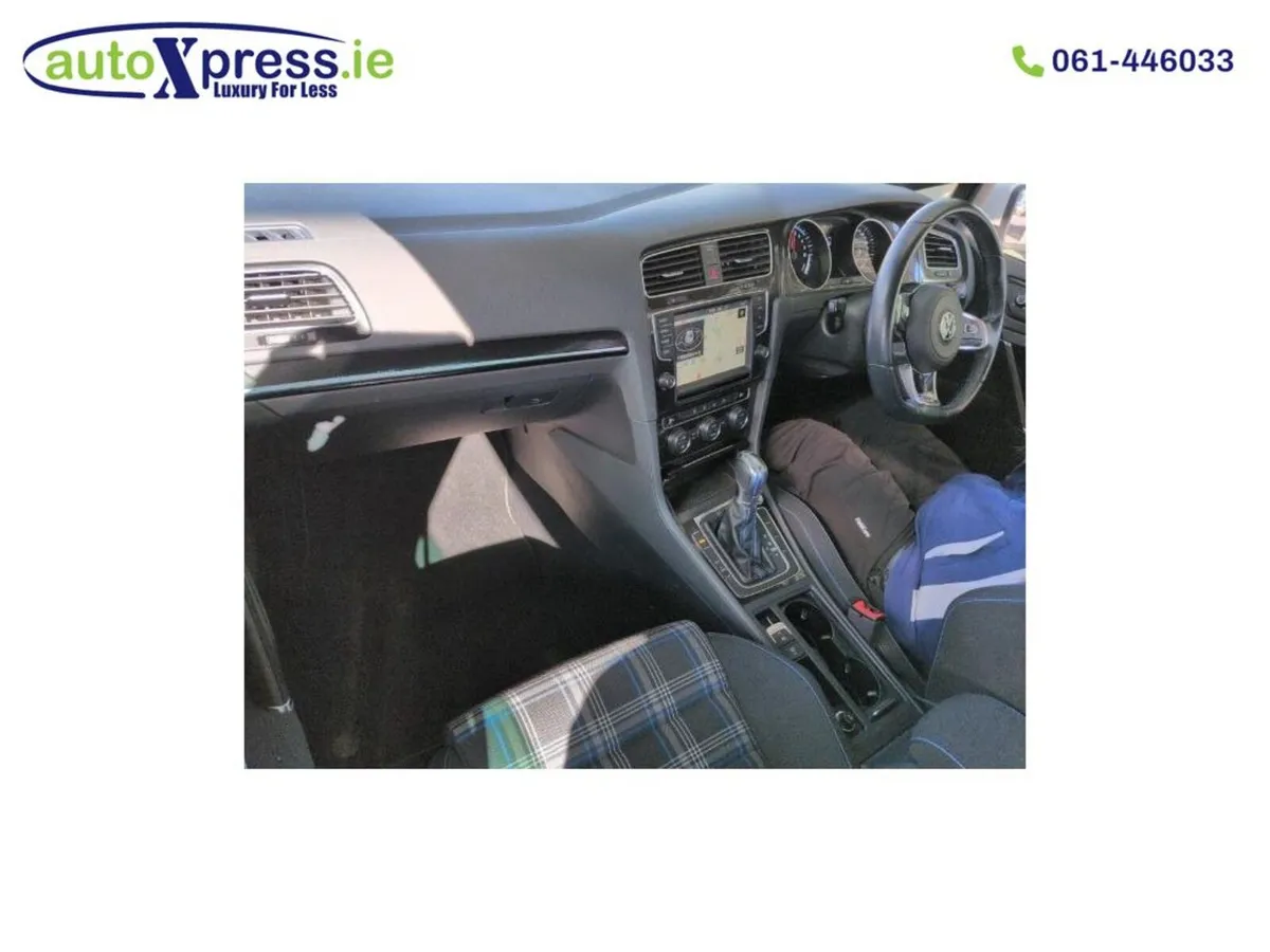 Volkswagen Golf GTE PHEV Automatic, Low mileage - Image 2