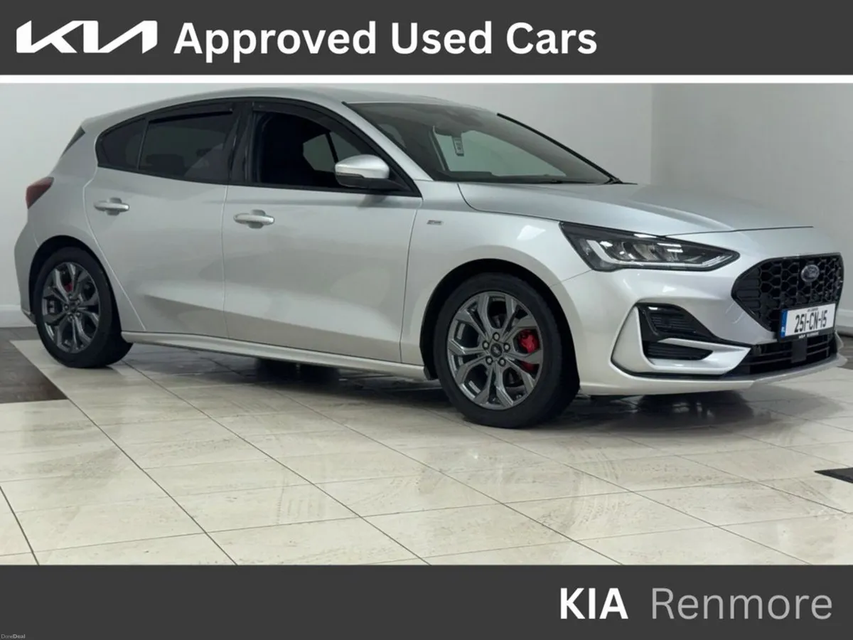 Ford Focus St-line 5D 1.0T 125 Mhev M6 FW - Image 1