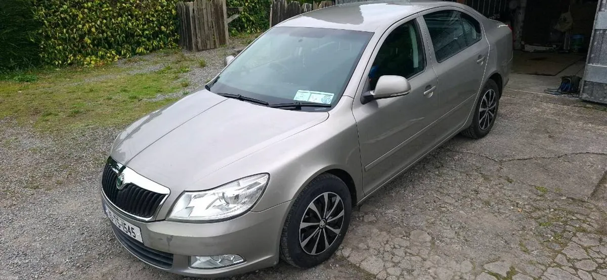 2010 Skoda Octavia 1.6TDi - Image 3