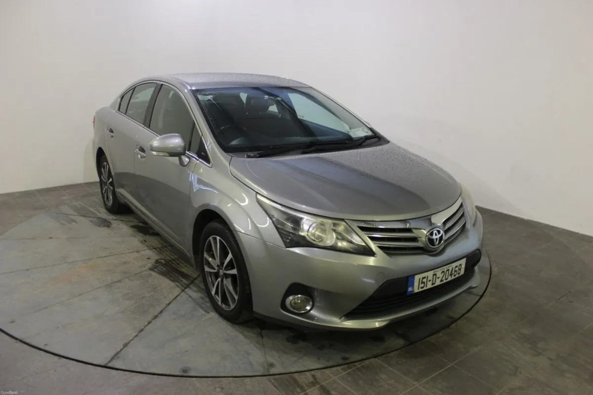 Toyota Avensis D-4D 125 (2.0) Luna Saloon - TENDER - Image 1