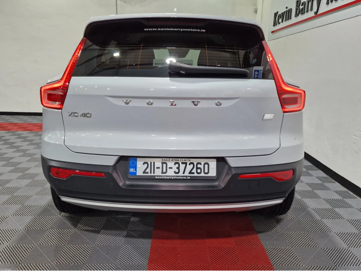 Volvo XC40 T4 RECHARGE INSCRIPTION AUTOMATIC **HIG - Image 3