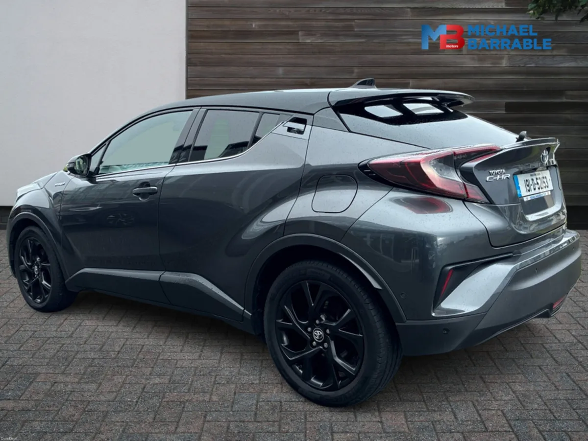Toyota C-HR 1.8 DYNAMICS  HEV 5DR AUTO - Image 4